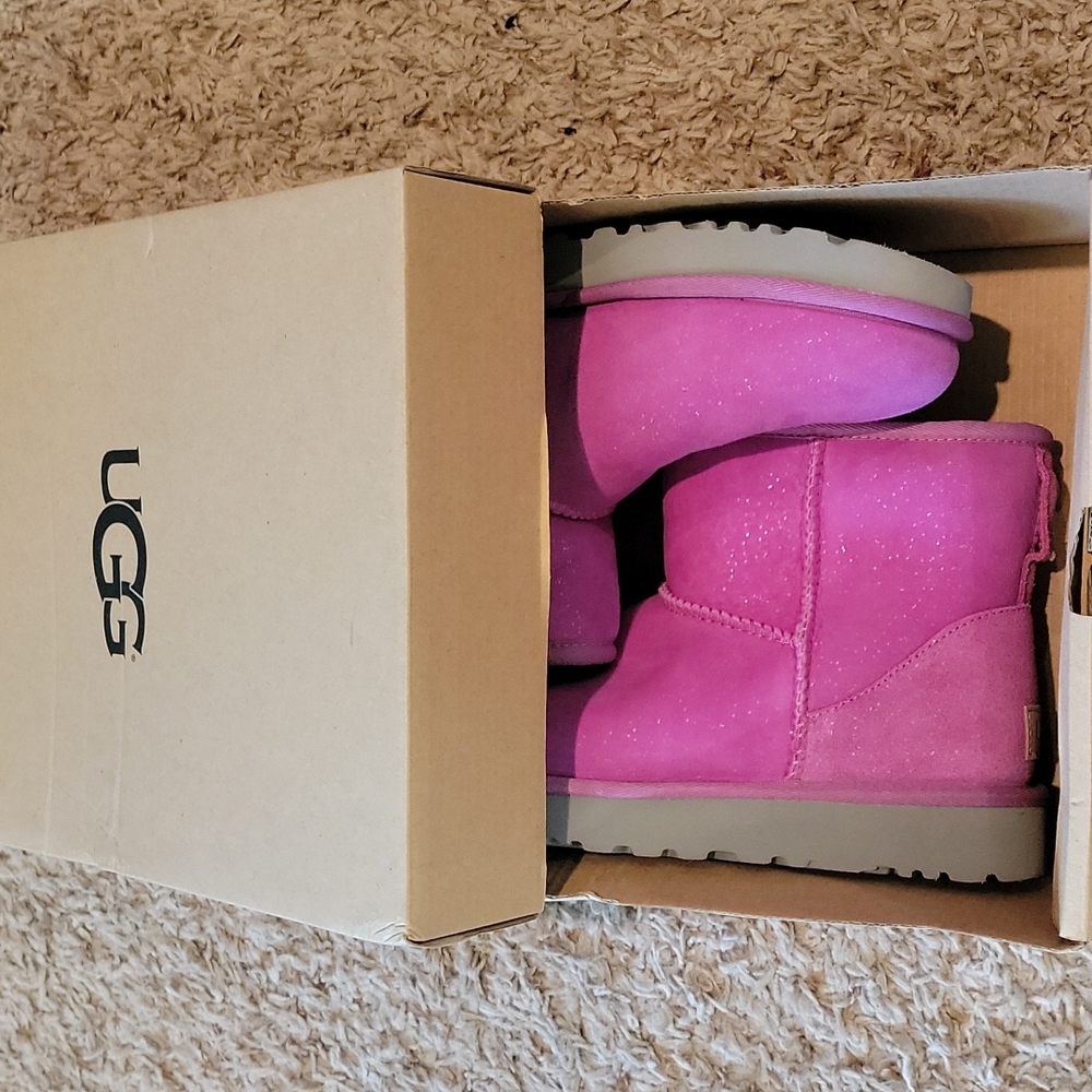 Women's Classic Mini Milky Way Ugg Boot Sz 8